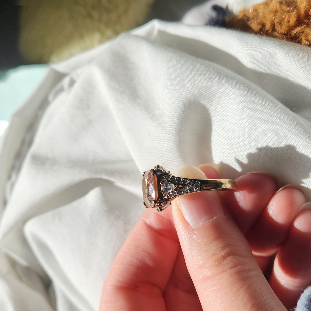 Fashion cocktail ring - Picture 2 of 4